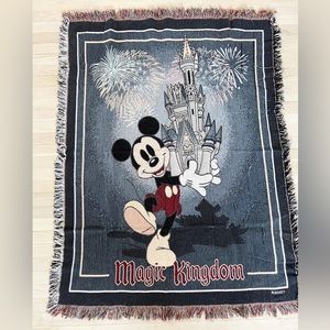 Vintage Disney world blanket